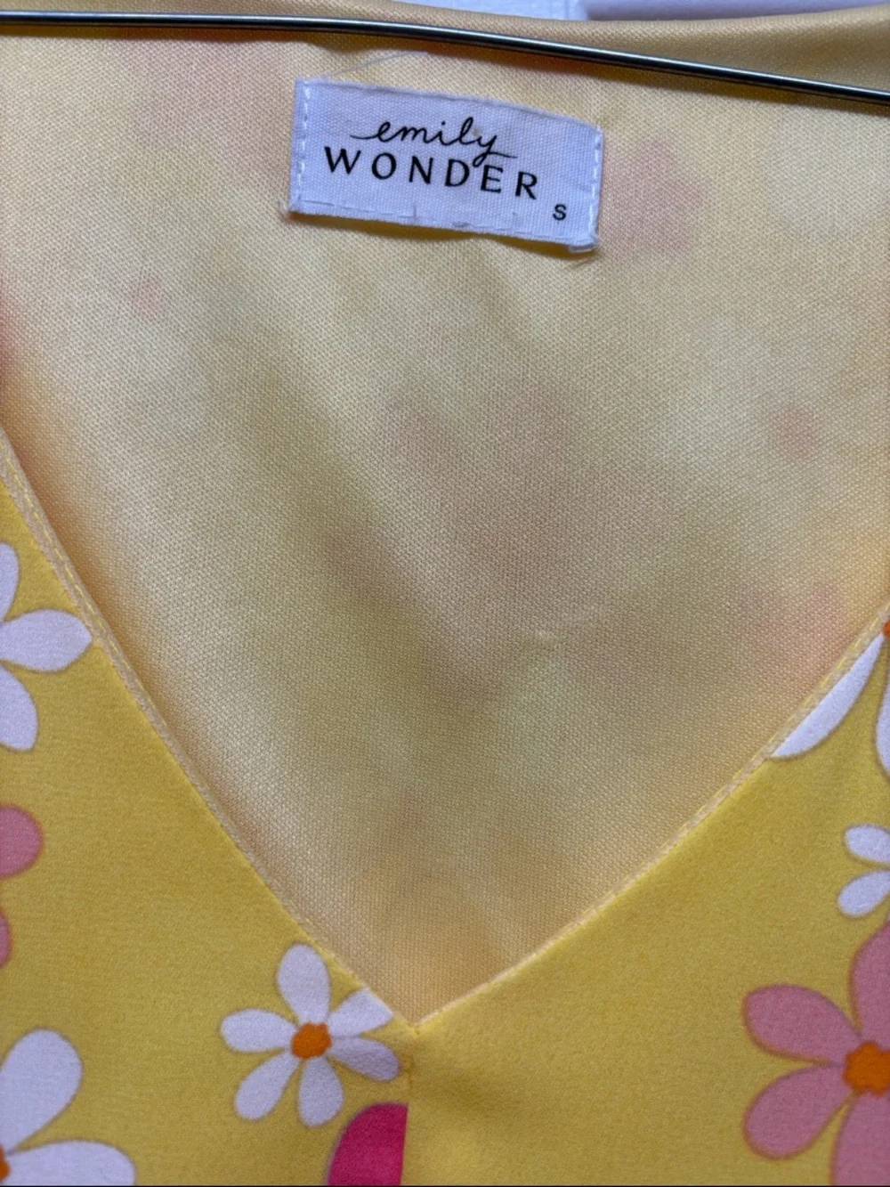 Emily Wonder Yellow Floral-Pink & White V-Neck Dress Small